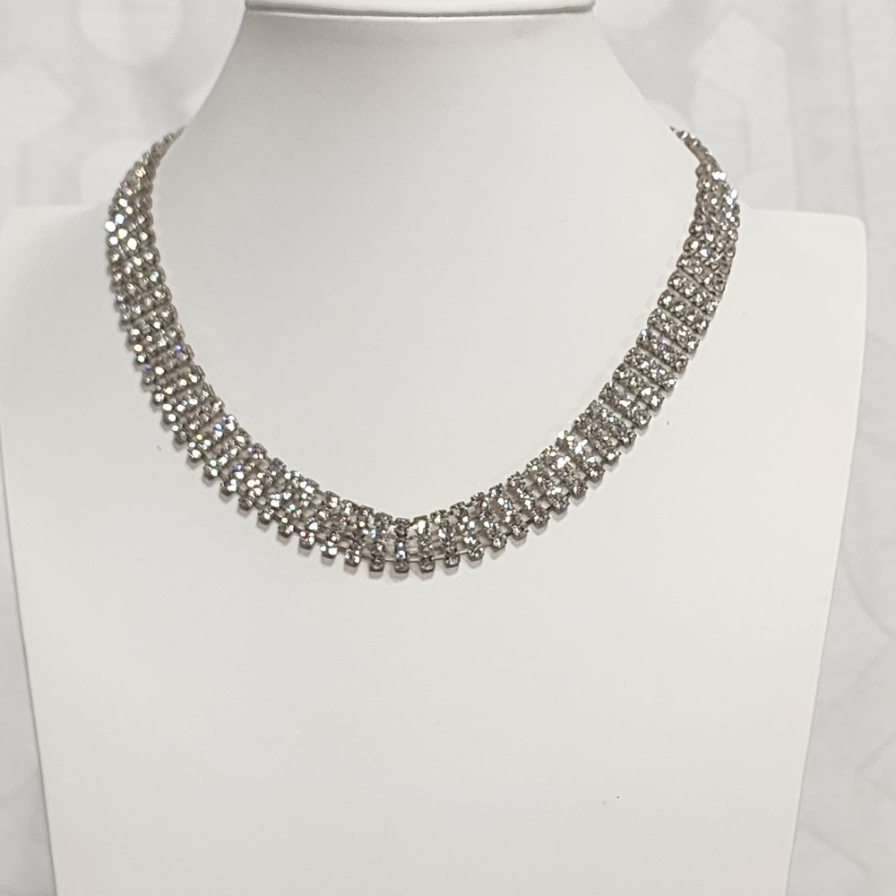 Vintage Rhinestone Choker Necklace Silver Tone Sparkle Prom Wedding Dinner Party